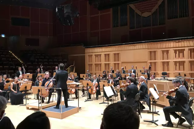 Am Montagabend war Sina Gast beim Konzert der Deutschen Kammerphilharmonie Bremen.